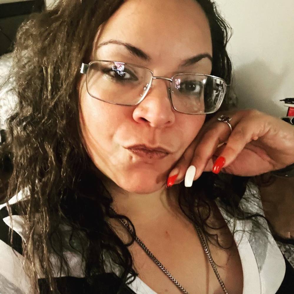 Meet your Posher, Jacqueline